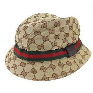 Gucci bucket hat.